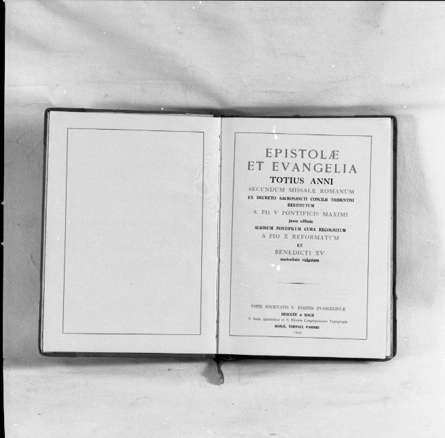 coperta di libro liturgico - bottega romana (sec. XX)