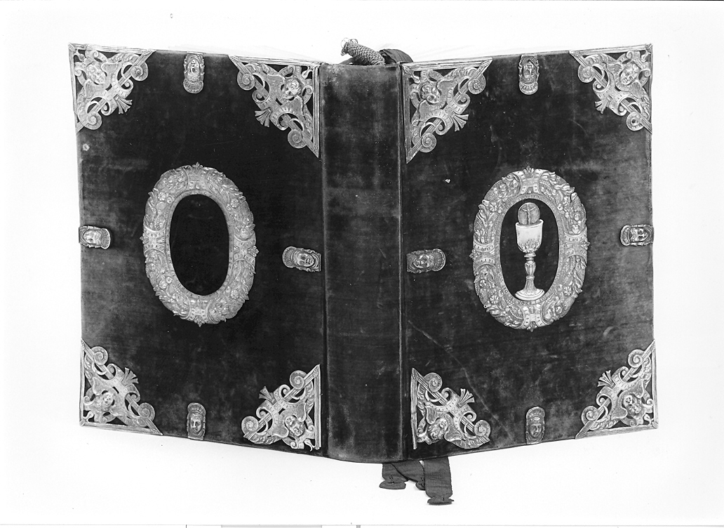 coperta di libro liturgico - bottega marchigiana (sec. XIX)