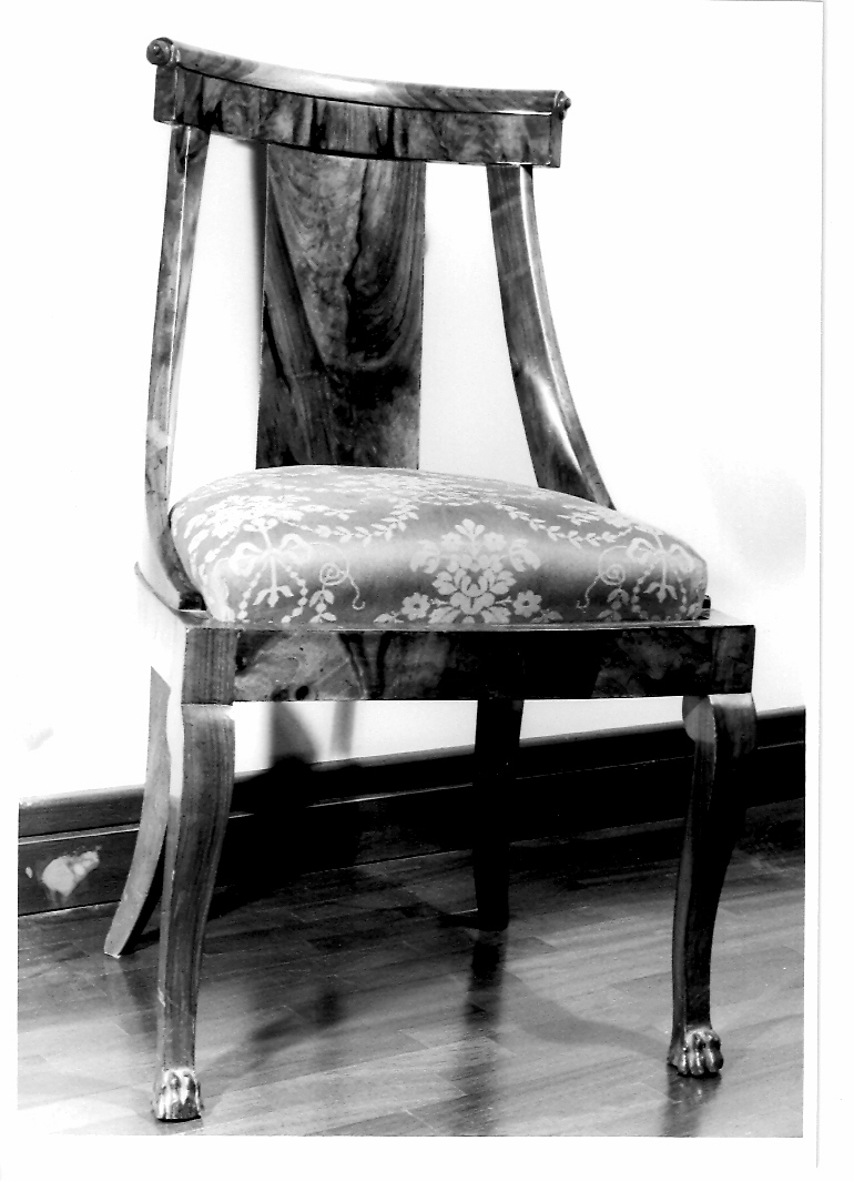 sedia, serie - produzione marchigiana (prima metà sec. XX)