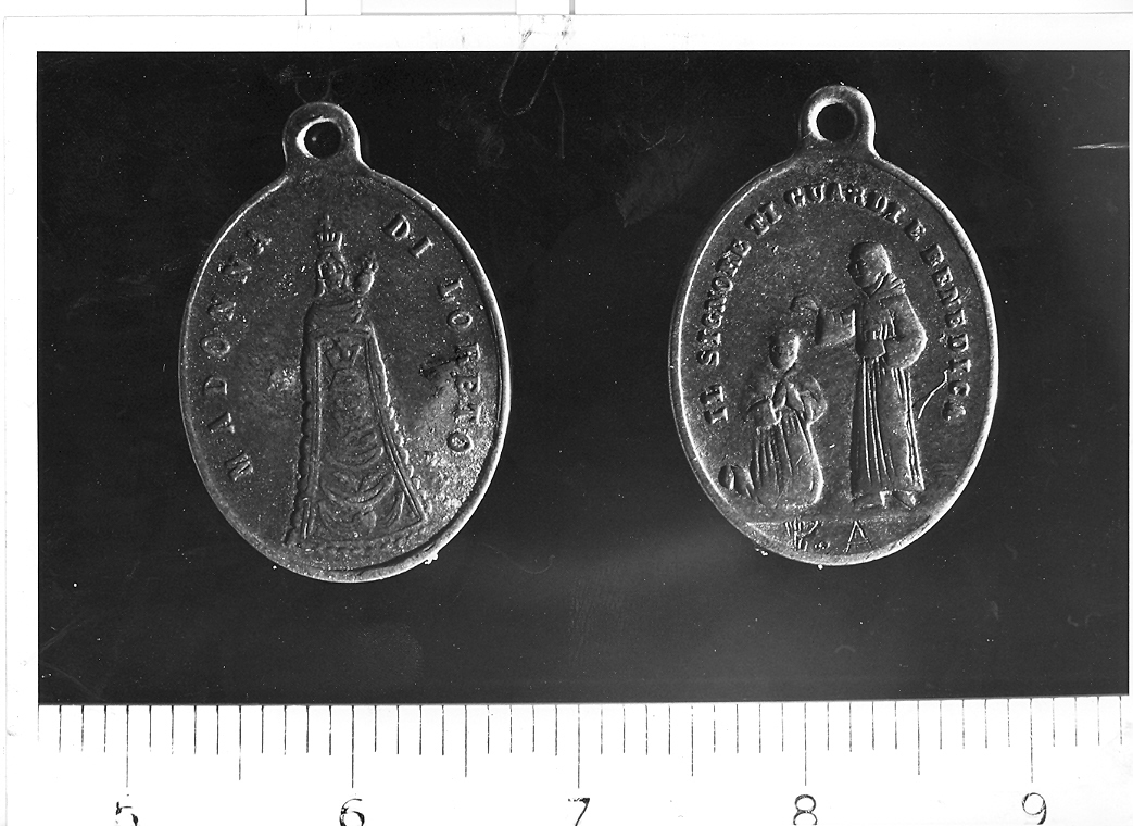 Madonna di Loreto; San Francesco di Assisi benedice frate Leone (medaglia) - produzione marchigiana (prima metà sec. XX)