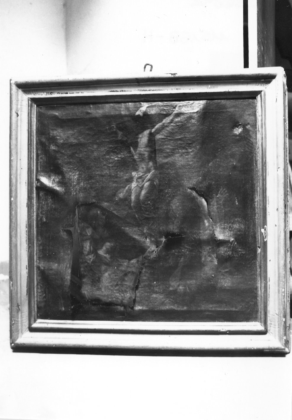 stazione XII: Gesù innalzato e morto in croce (Via Crucis, elemento d'insieme) di Milione Vincenzo (sec. XVIII)