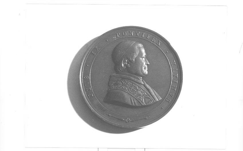 ritratto a mezza figura di Pio IX (medaglia) di Carbara Nicola (sec. XIX)