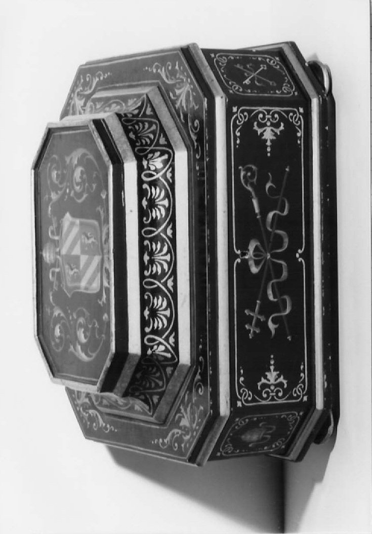 scatola - bottega marchigiana (sec. XIX)