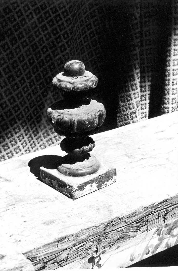 vaso d'altare con composizione floreale - bottega marchigiana (sec. XVII)