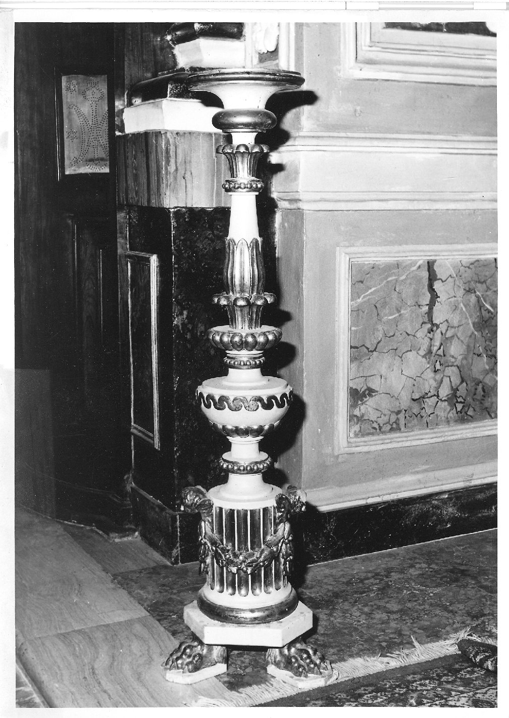 candeliere, serie - bottega marchigiana (inizio sec. XIX)