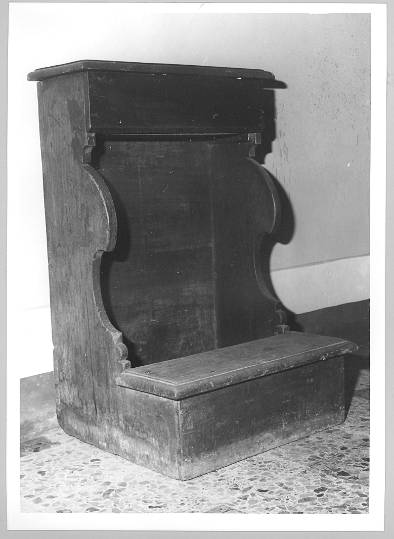 inginocchiatoio - bottega marchigiana (sec. XIX)