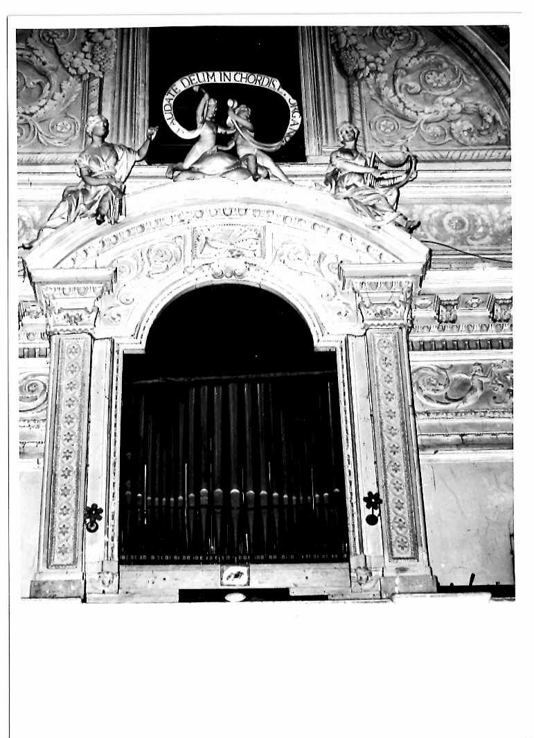 cassa d'organo di Fontana Domenico (attribuito), Bernasconi Lorenzo (attribuito) (sec. XVIII)