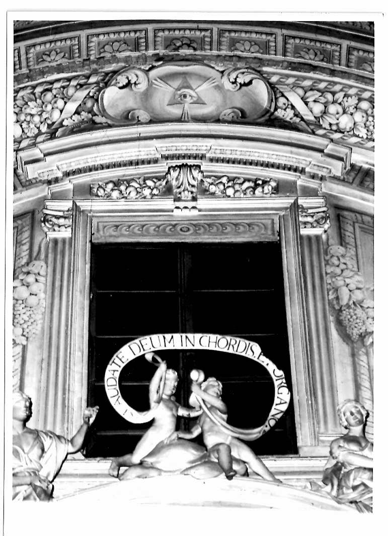 mostra di finestra di Fontana Domenico (bottega), Bernasconi Lorenzo (bottega) (sec. XVIII)