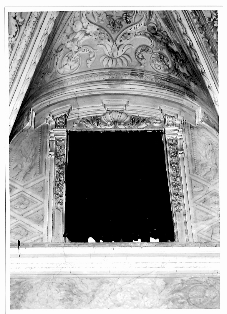 mostra di finestra, serie di Fontana Domenico (bottega), Bernasconi Lorenzo (bottega) (sec. XVIII)