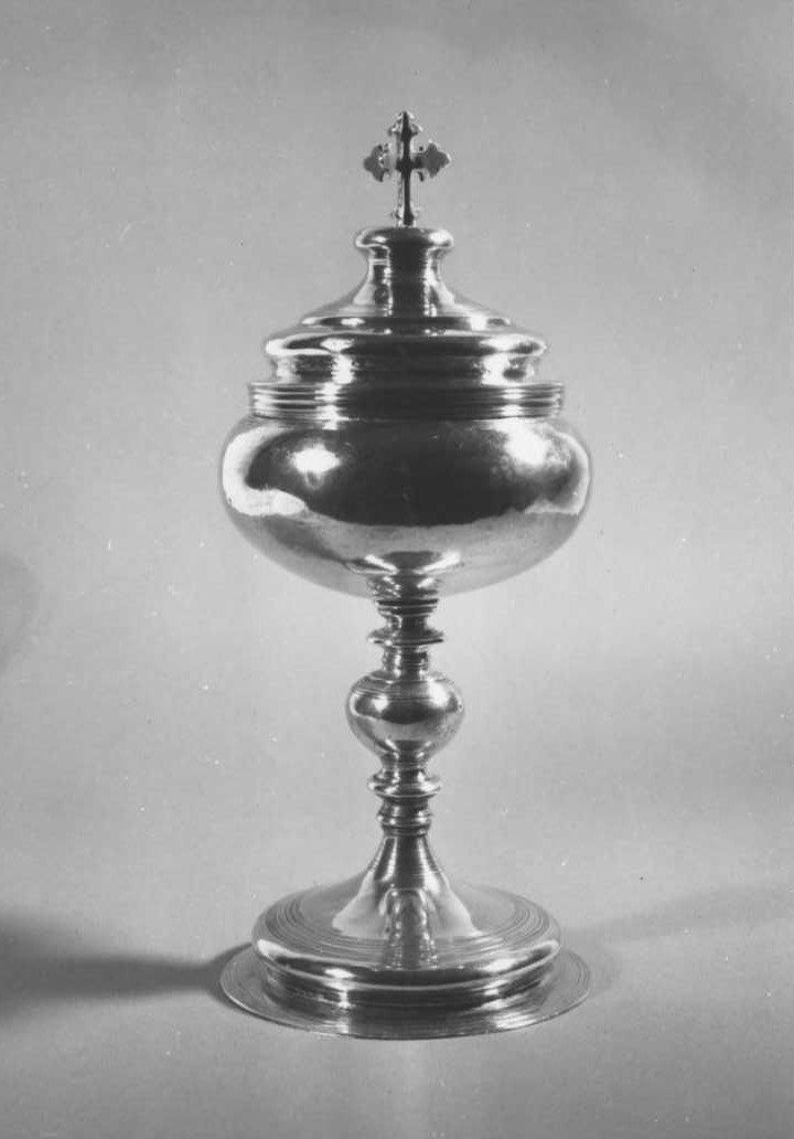 pisside - bottega marchigiana (sec. XVIII)