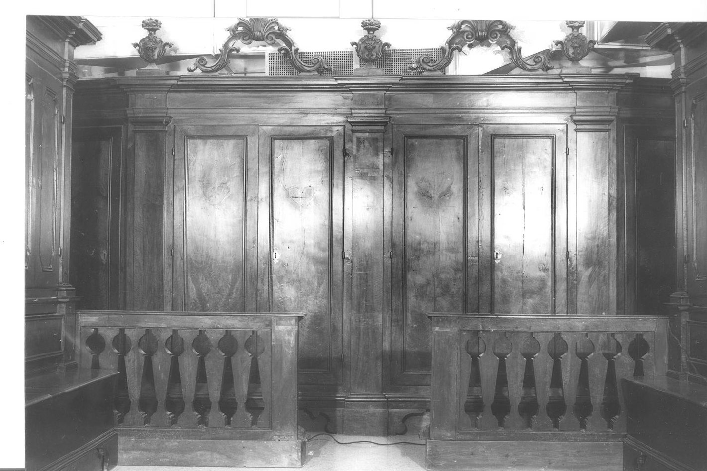 armadio di Grilli Giovanni Nicola detto Grilli Giovanni di Belvedere di Jesi (sec. XVIII)