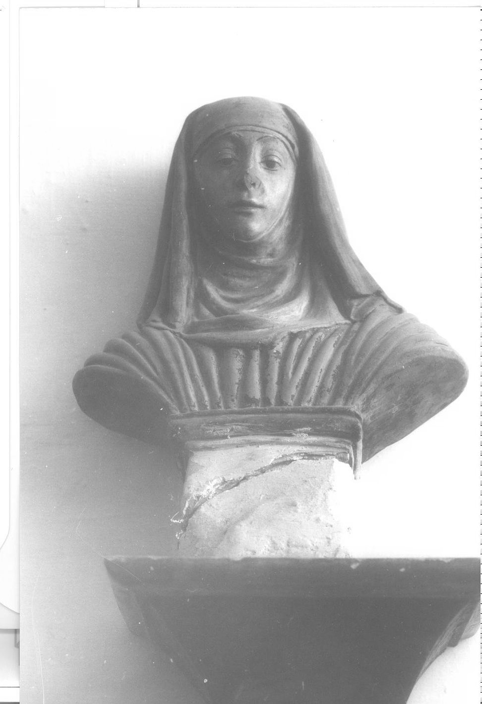 Santa monaca (busto, pendant) - ambito marchigiano (seconda metà sec. XVI)