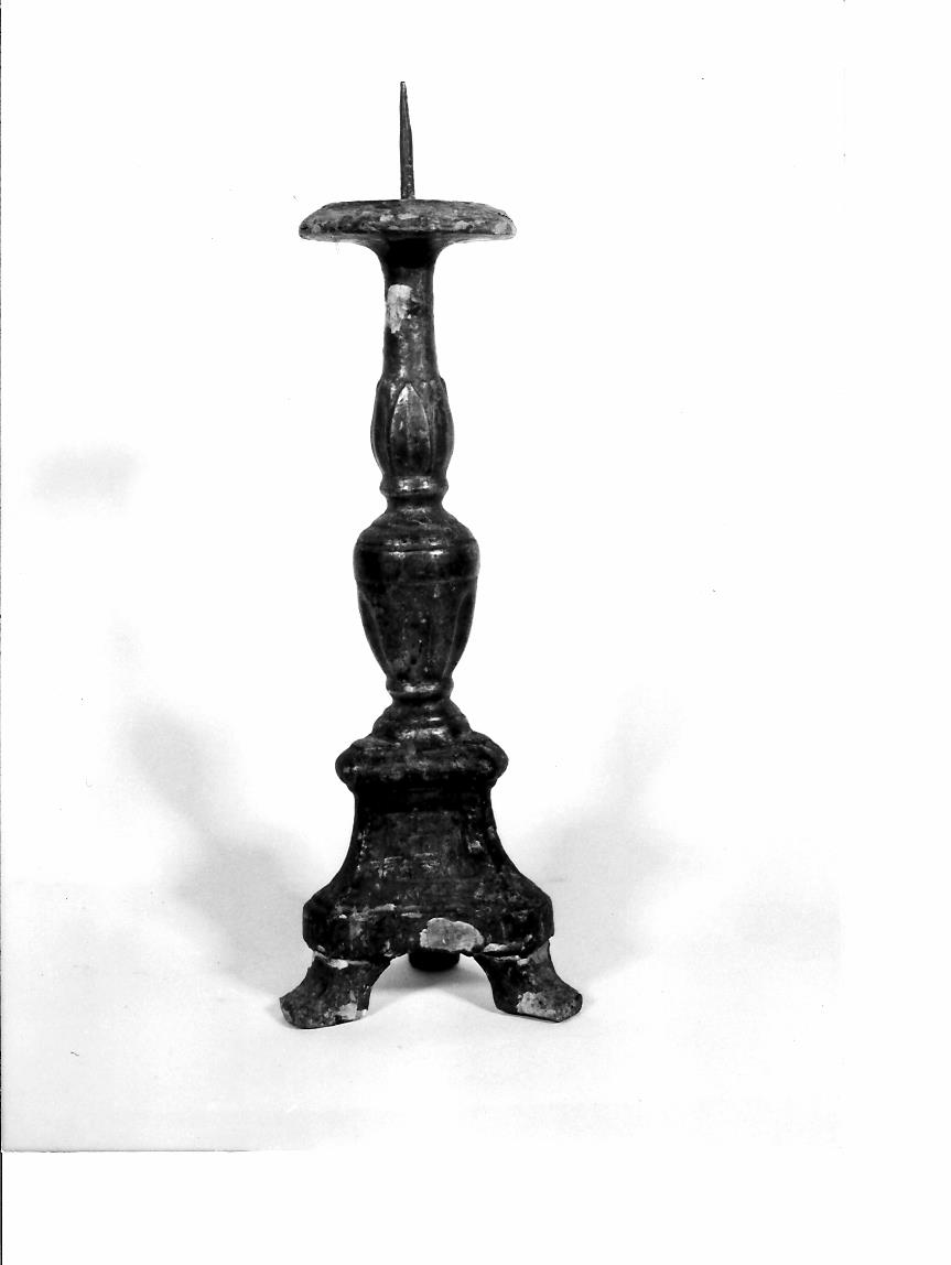 candeliere - bottega marchigiana (fine/inizio secc. XVIII/ XIX)