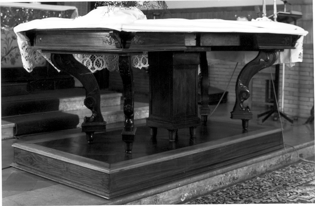 tavolo - bottega marchigiana (inizio sec. XX)