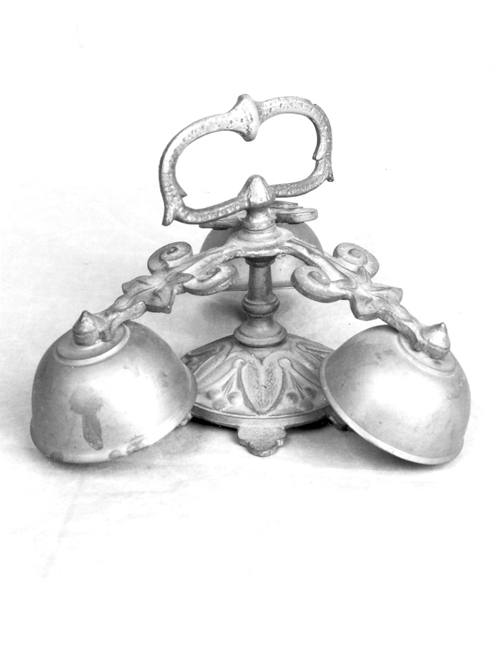 campanello d'altare multiplo - produzione marchigiana (prima metà sec. XX)