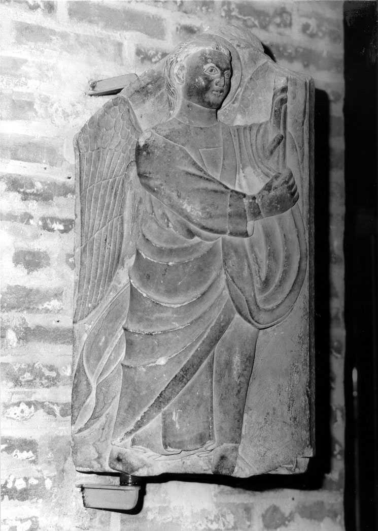 angelo con torcia (rilievo) - ambito comasco (sec. XIV)