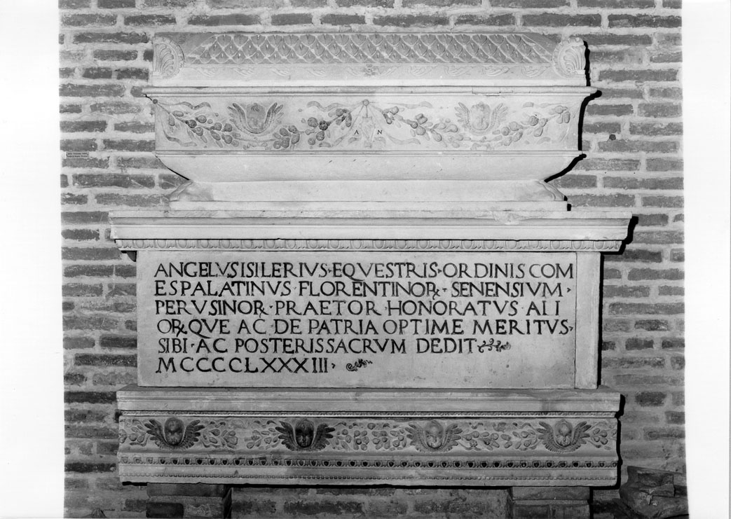 monumento funebre - ambito marchigiano (sec. XV)