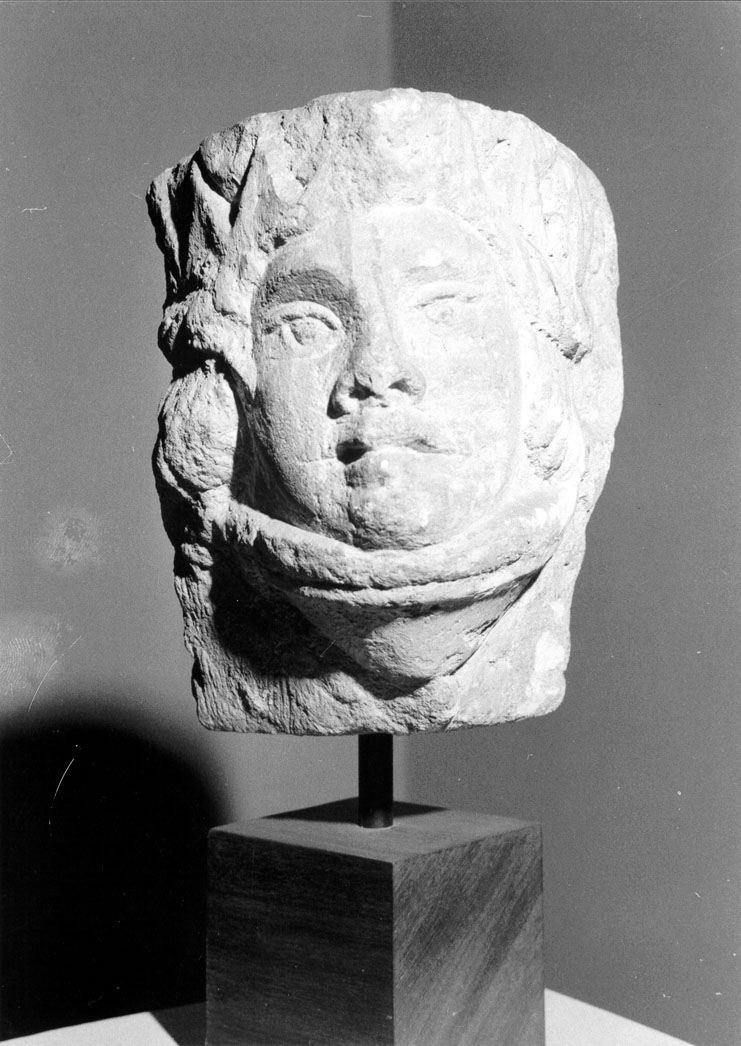 testa di donna (scultura) - ambito toscano (sec. XIII)