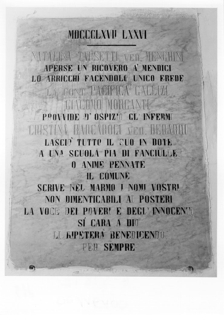 lapide commemorativa - bottega italiana (ultimo quarto sec. XIX)