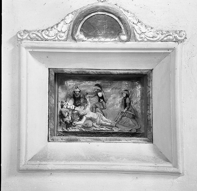 stazione XI: Gesù inchiodato alla croce (Via Crucis, elemento d'insieme) di Bollini Antonio (sec. XIX)