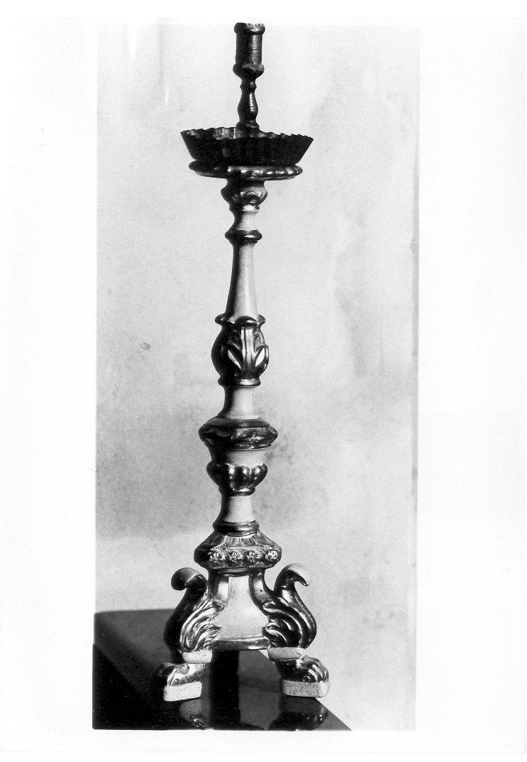 candeliere, serie - bottega marchigiana (secc. XVIII/ XIX)
