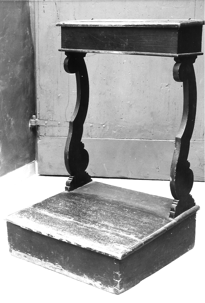 inginocchiatoio, serie - bottega marchigiana (sec. XIX)