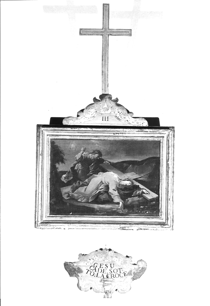 stazione III: Gesù cade sotto la croce la prima volta (Via Crucis, elemento d'insieme) - ambito marchigiano (sec. XVII)