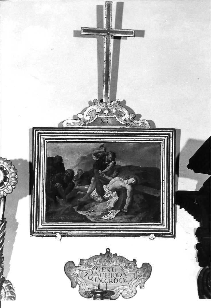 stazione XI: Gesù inchiodato alla croce (Via Crucis, elemento d'insieme) - ambito marchigiano (seconda metà sec. XVI)
