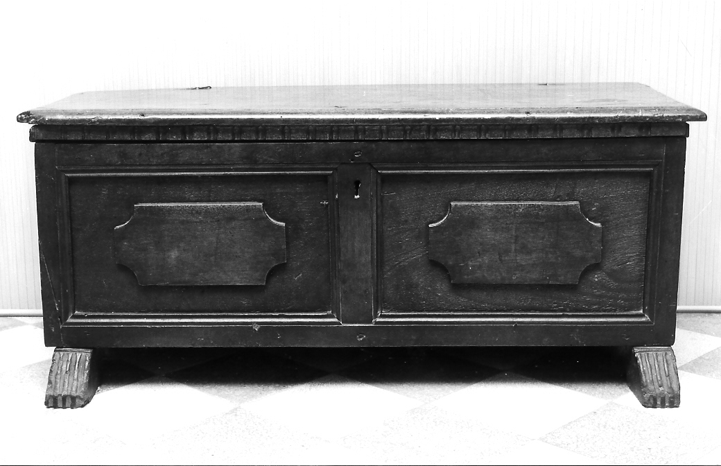 cassapanca - bottega marchigiana (sec. XIX)