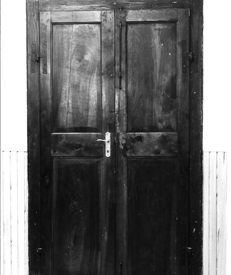 porta - a due battenti - bottega marchigiana (seconda metà sec. XVIII)