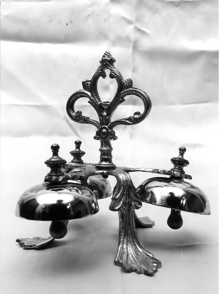 campanello d'altare multiplo - bottega marchigiana (prima metà sec. XX)