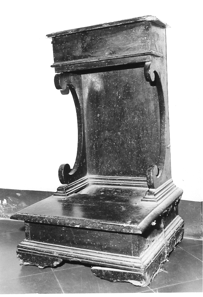 inginocchiatoio - a montanti sagomati - bottega marchigiana (prima metà sec. XIX)