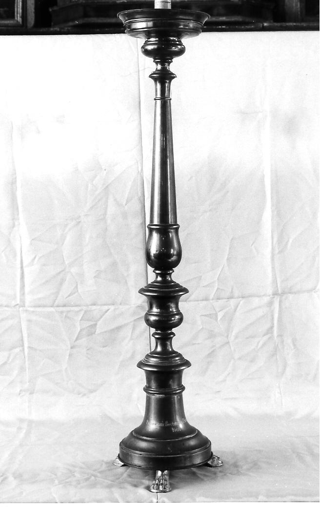 candeliere, serie - produzione marchigiana (sec. XX)