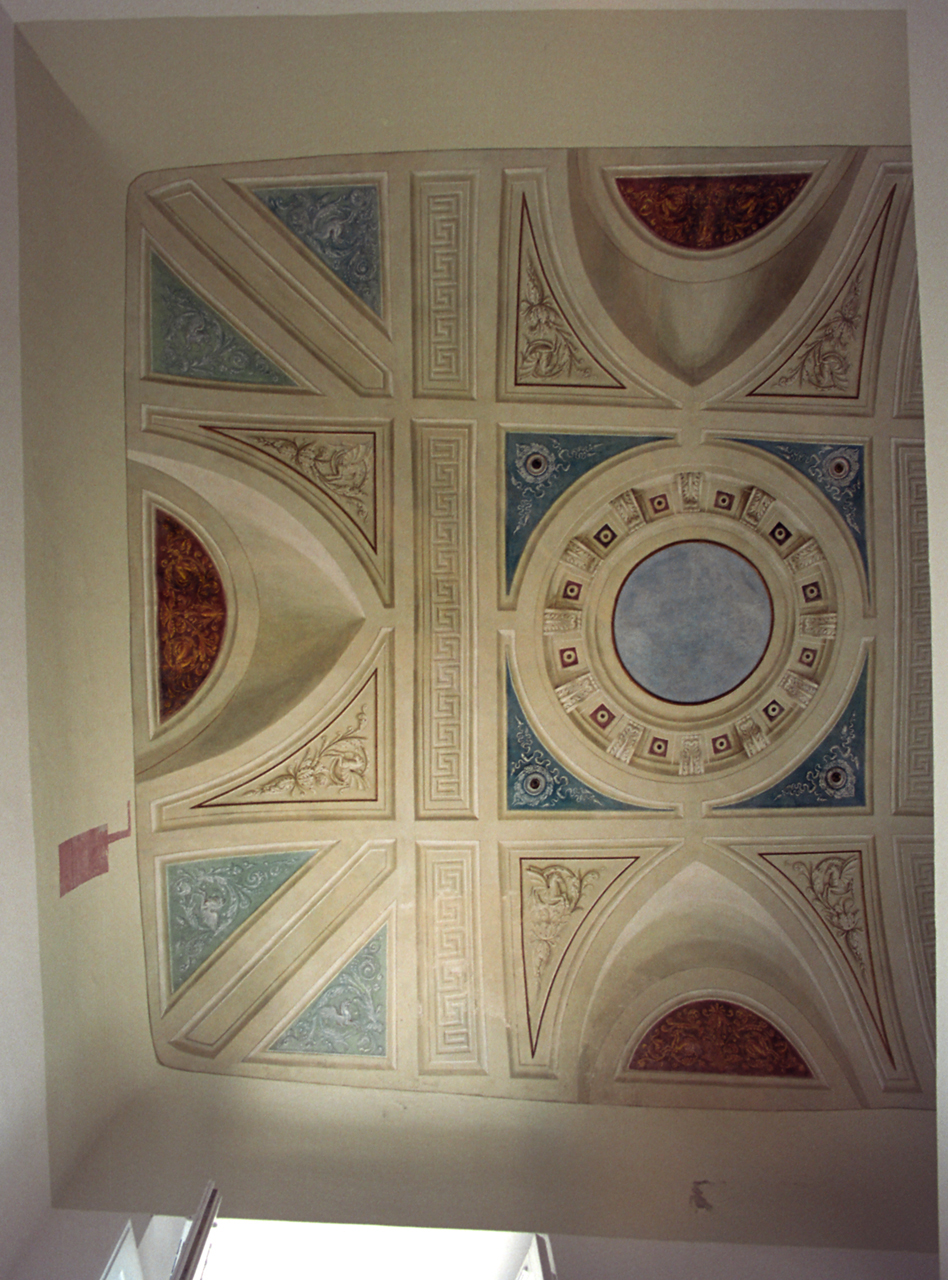 motivi decorativi geometrici e vegetali stilizzati (soffitto dipinto) - ambito marchigiano (prima metà sec. XX)