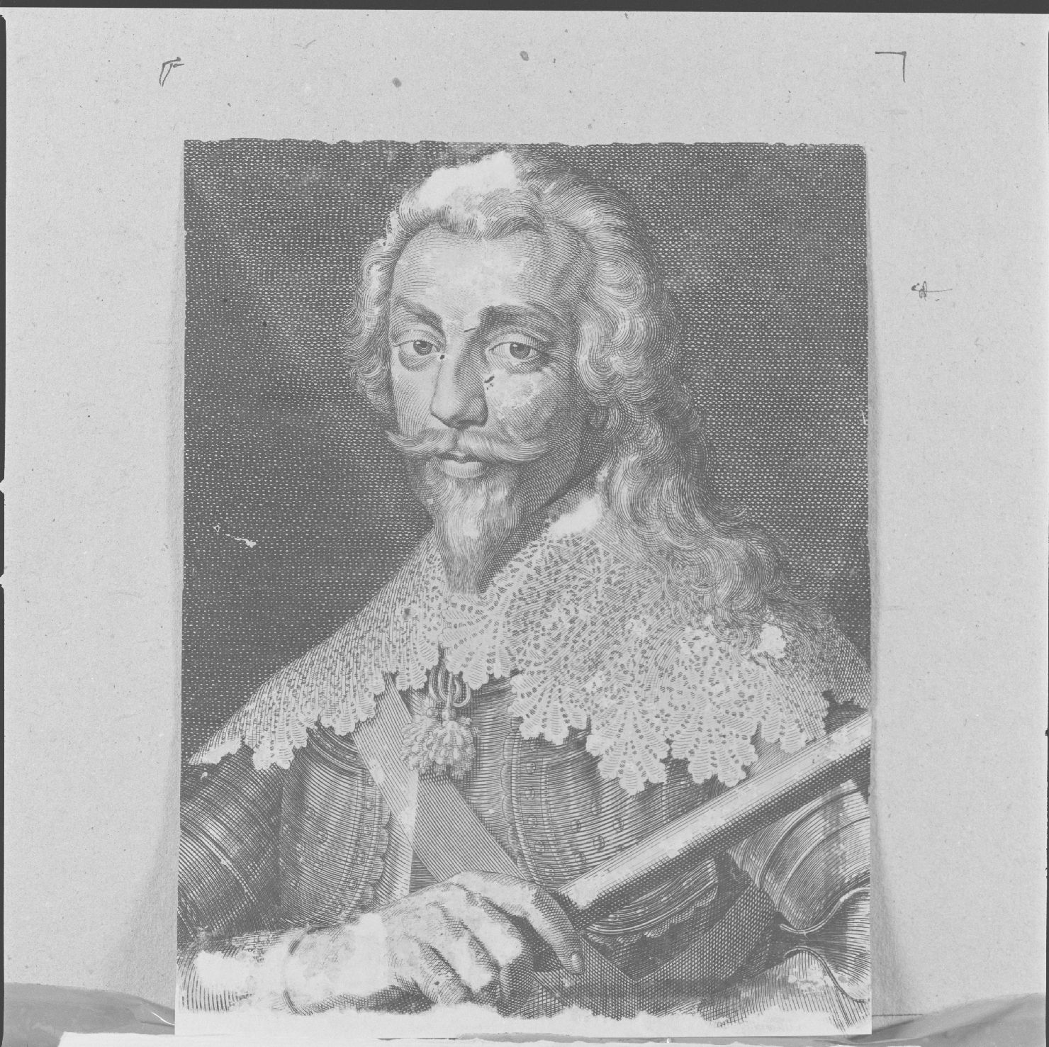 ritratto di gentiluomo (stampa) - ambito francese, ambito francese, ambito francese (metà sec. XVII)