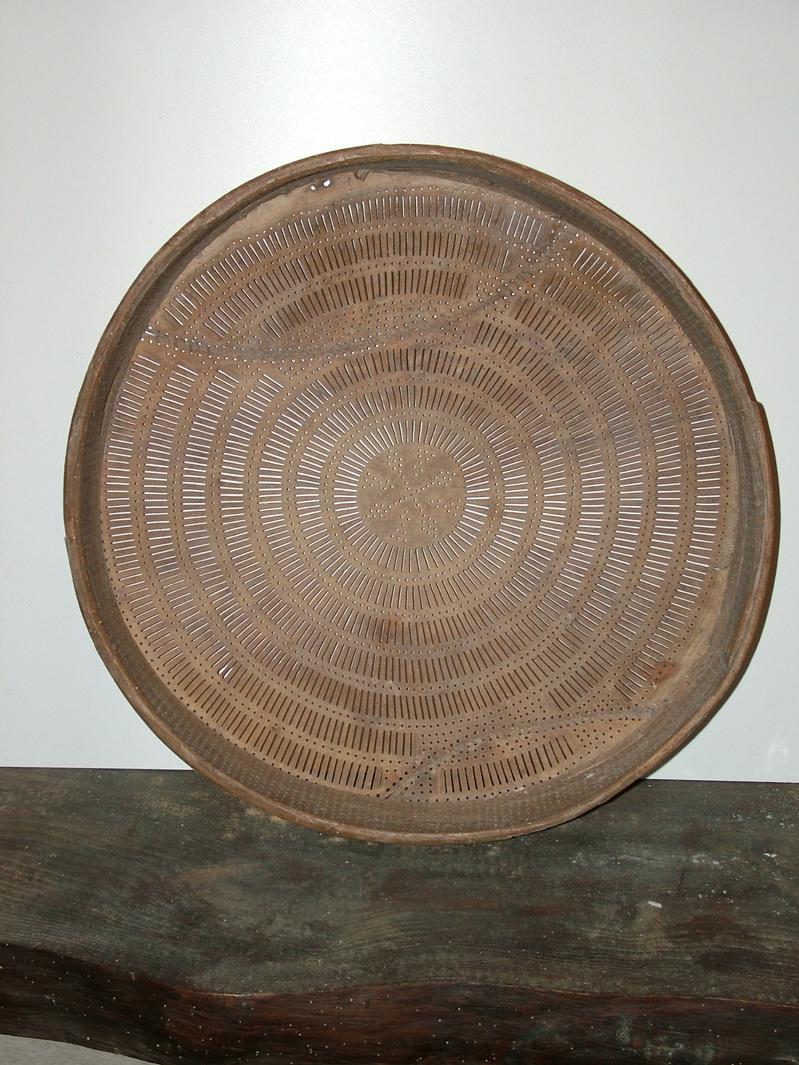 crivello per mais - bottega marchigiana (secc. XIX/ XX)