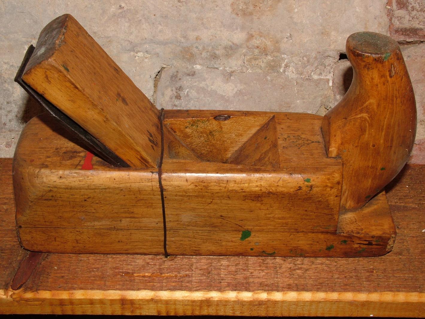 pialletto - bottega marchigiana (secc. XIX/ XX)