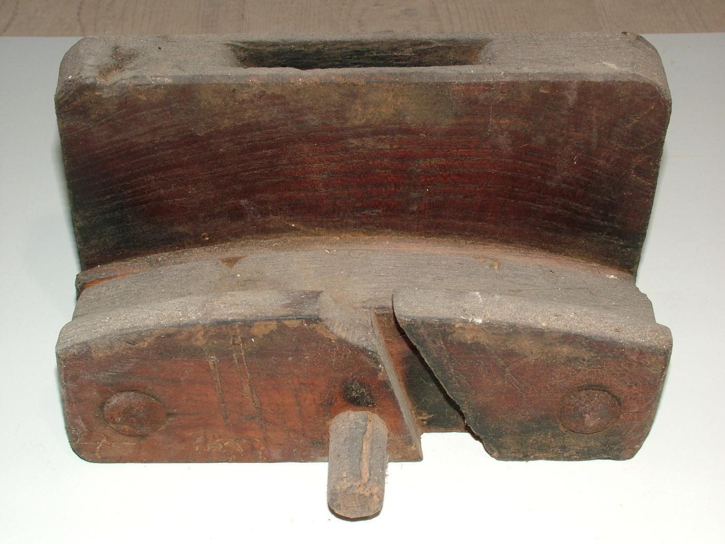 caprugginatoio - bottega marchigiana (secc. XIX/ XX)