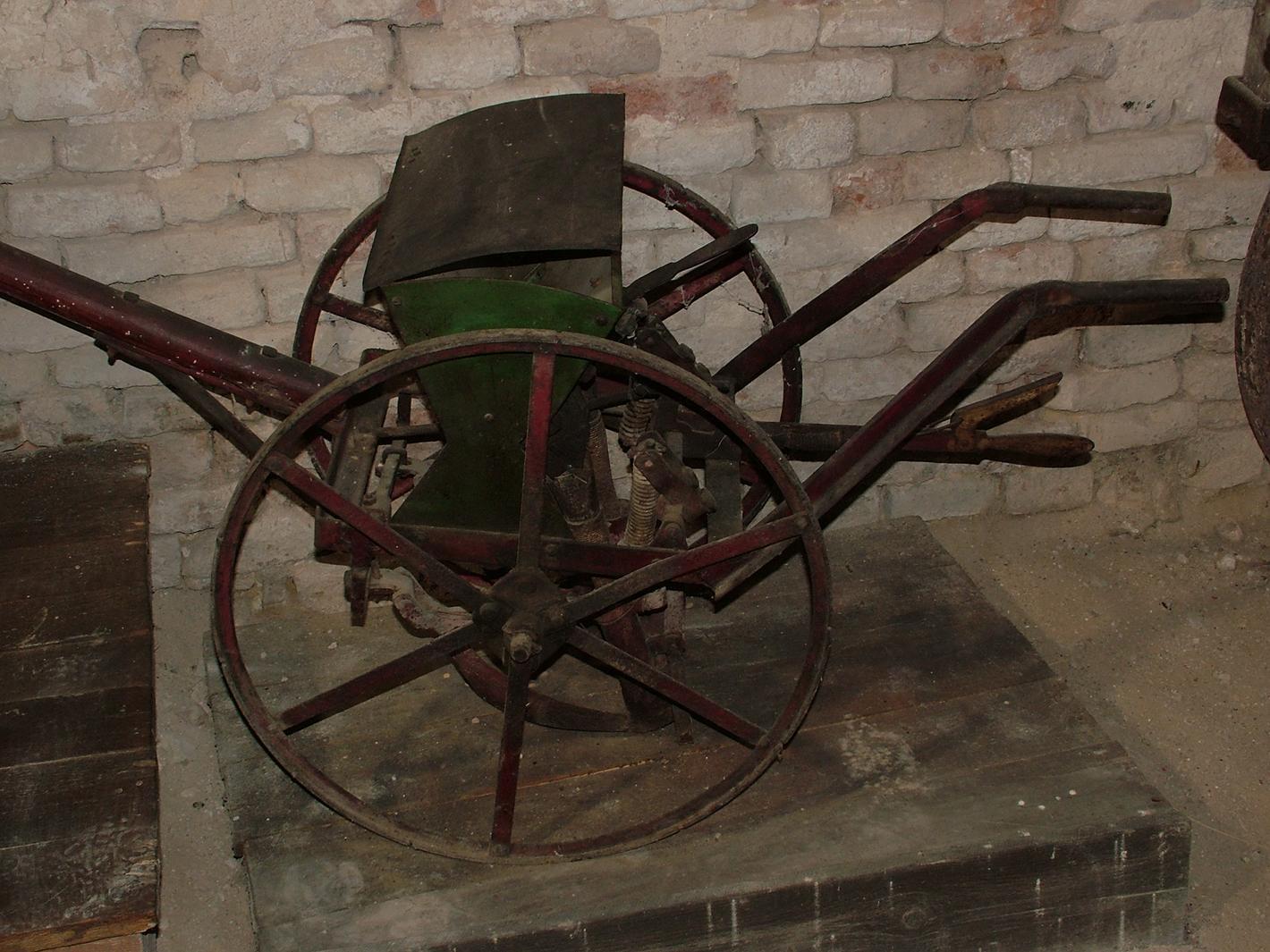 seminatrice - bottega marchigiana (secc. XIX/ XX)