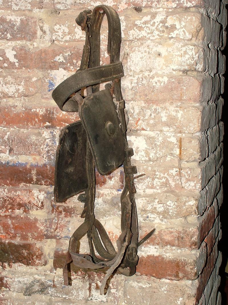finimenti per cavallo - bottega marchigiana (secc. XIX/ XX)