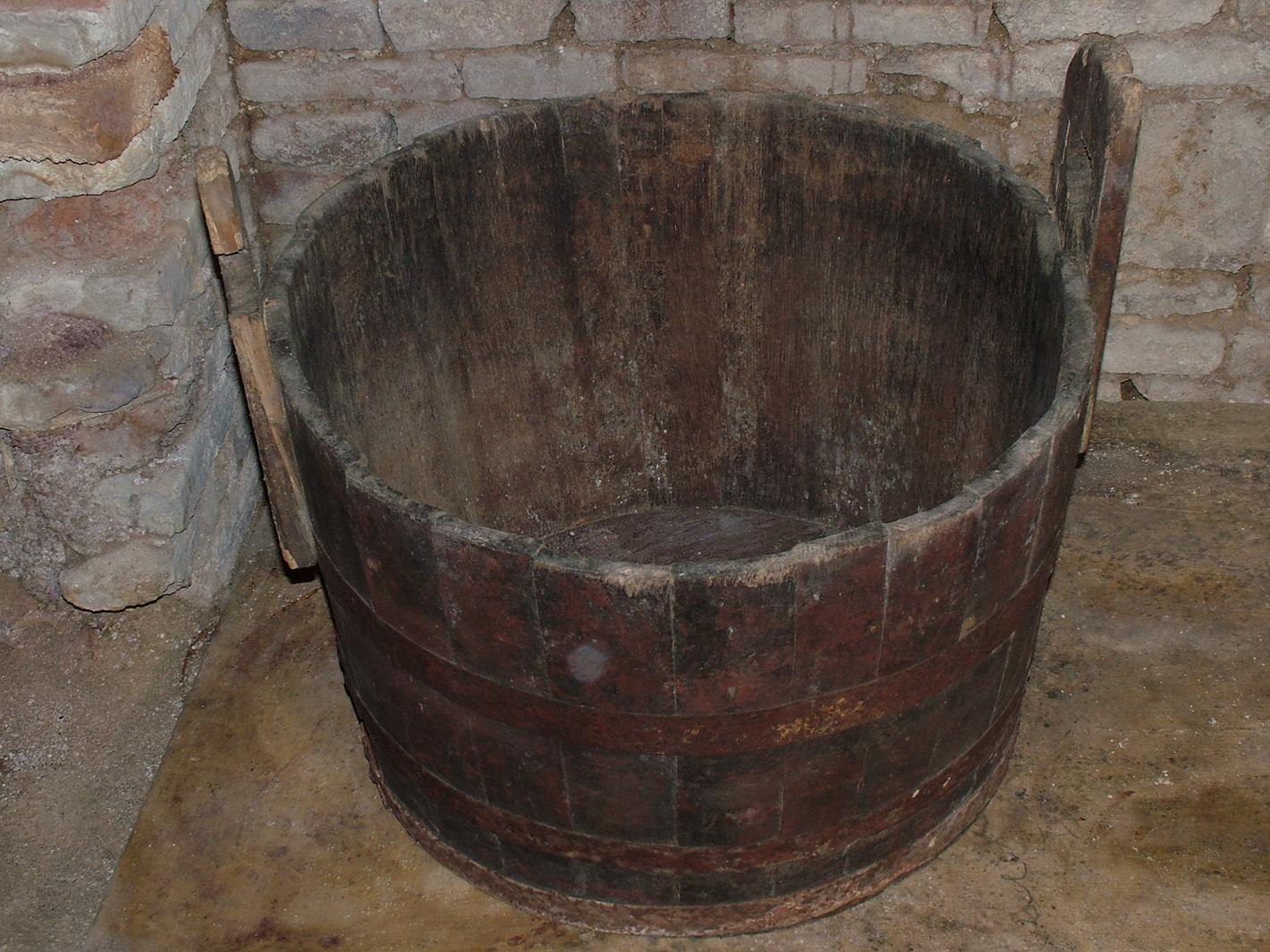 mastello - bottega marchigiana (secc. XIX/ XX)