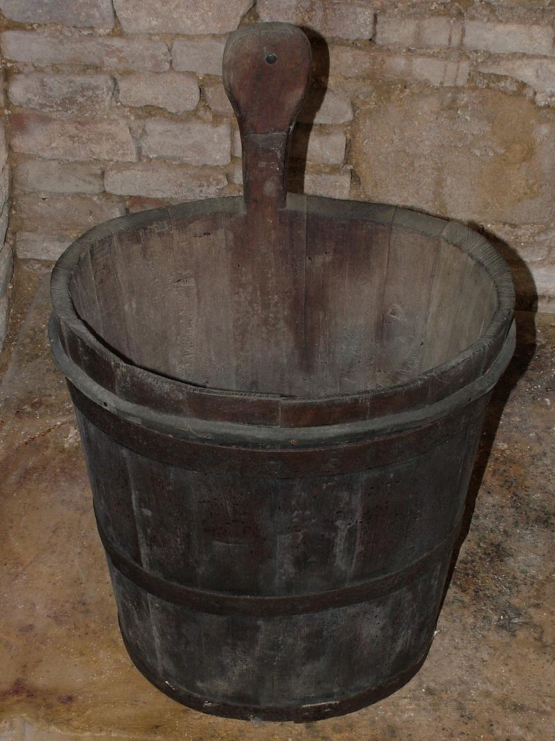 secchia a un manico - bottega marchigiana (secc. XIX/ XX)