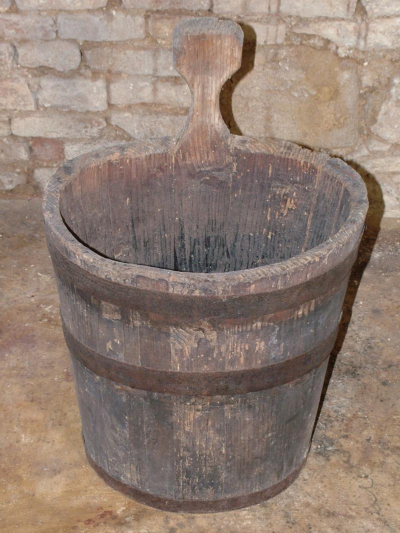 secchia a un manico - bottega marchigiana (secc. XIX/ XX)