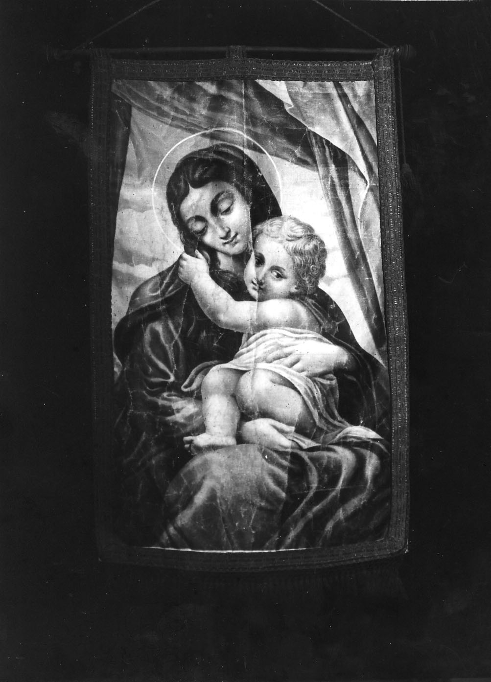 Madonna con Bambino (stendardo processionale) - manifattura Italia centrale (secc. XIX/ XX)