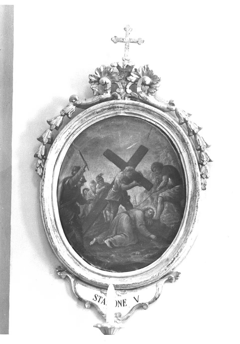 stazione V: Gesù aiutato da Simone il Cireneo a portare la croce (dipinto) - ambito marchigiano (seconda metà sec. XVIII)