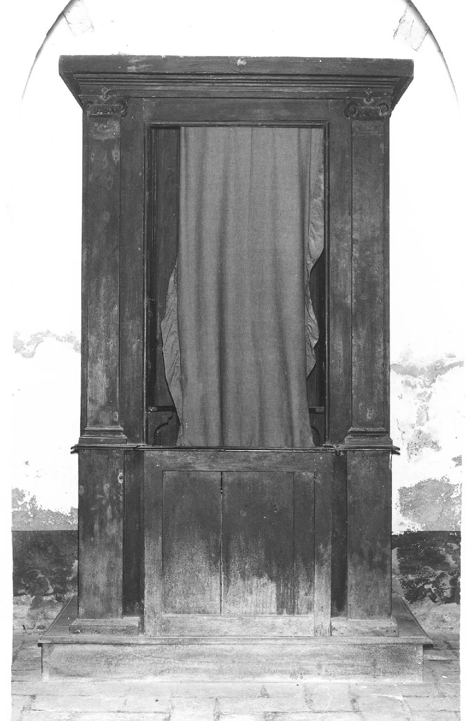 confessionale - bottega marchigiana (sec. XIX)