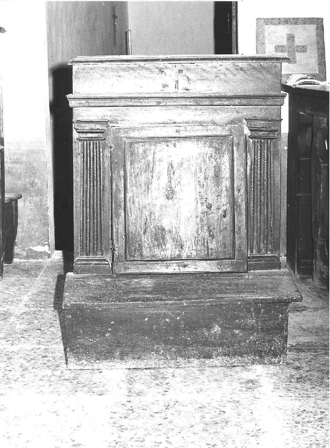 inginocchiatoio - bottega marchigiana (fine/inizio secc. XVIII/ XIX)