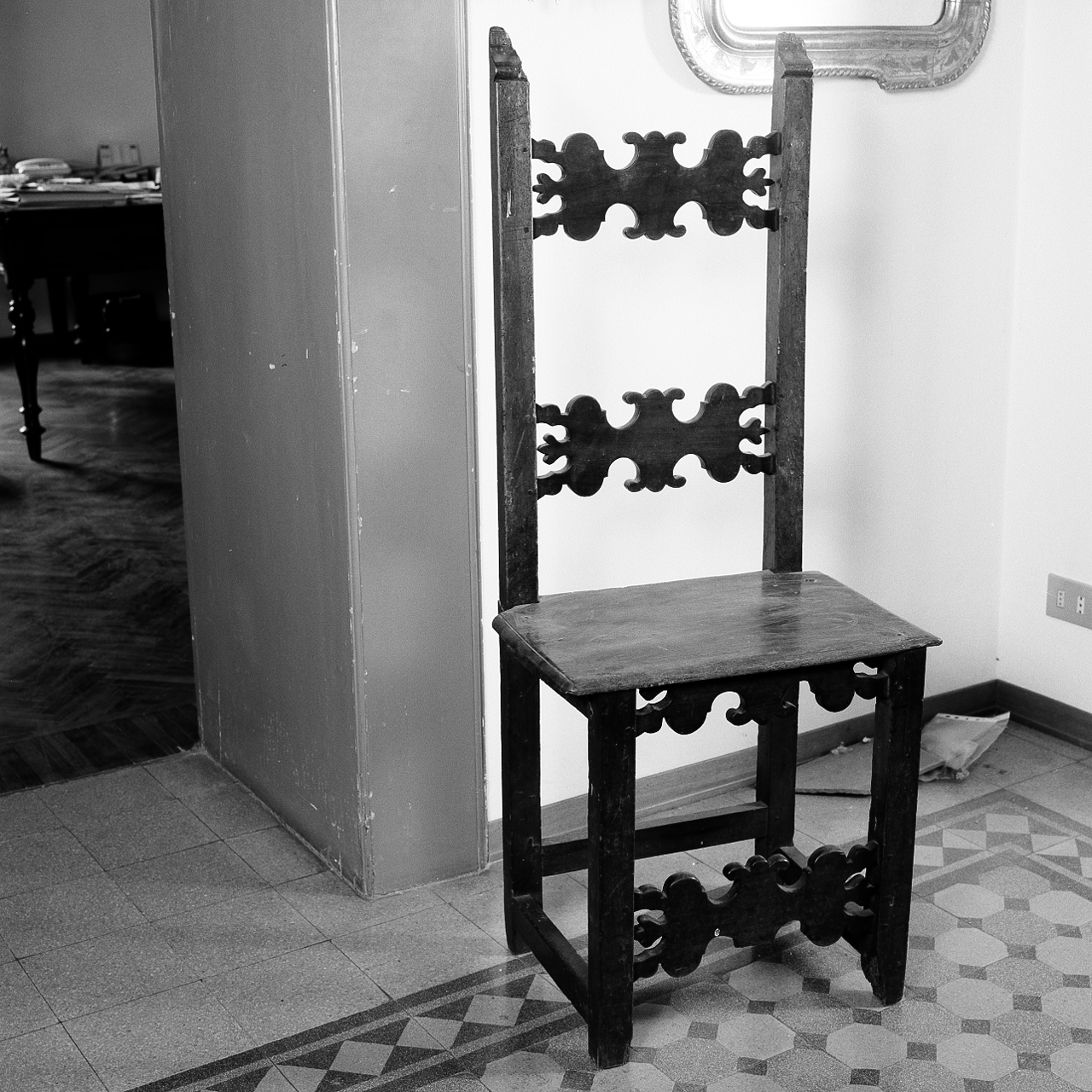 sedia, serie - bottega marchigiana (ultimo quarto sec. XIX)