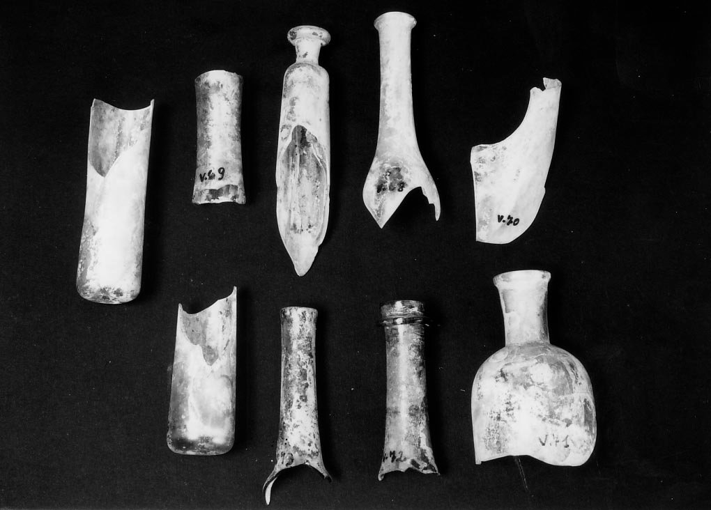 bottiglietta, frammento - manifattura marchigiana (sec. XVIII)