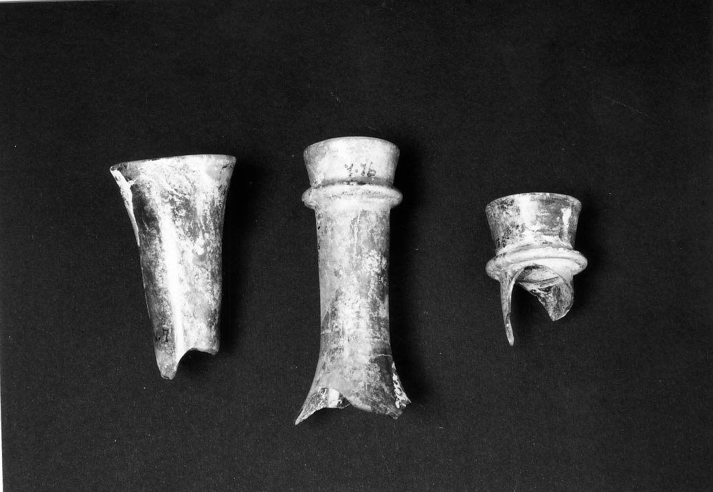 bottiglietta, frammento - manifattura marchigiana (secc. XVI/ XVII)